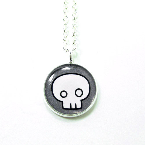 Skull Necklace - Grey Emo Punk Kawaii Cute Silver Plated 17 Inch